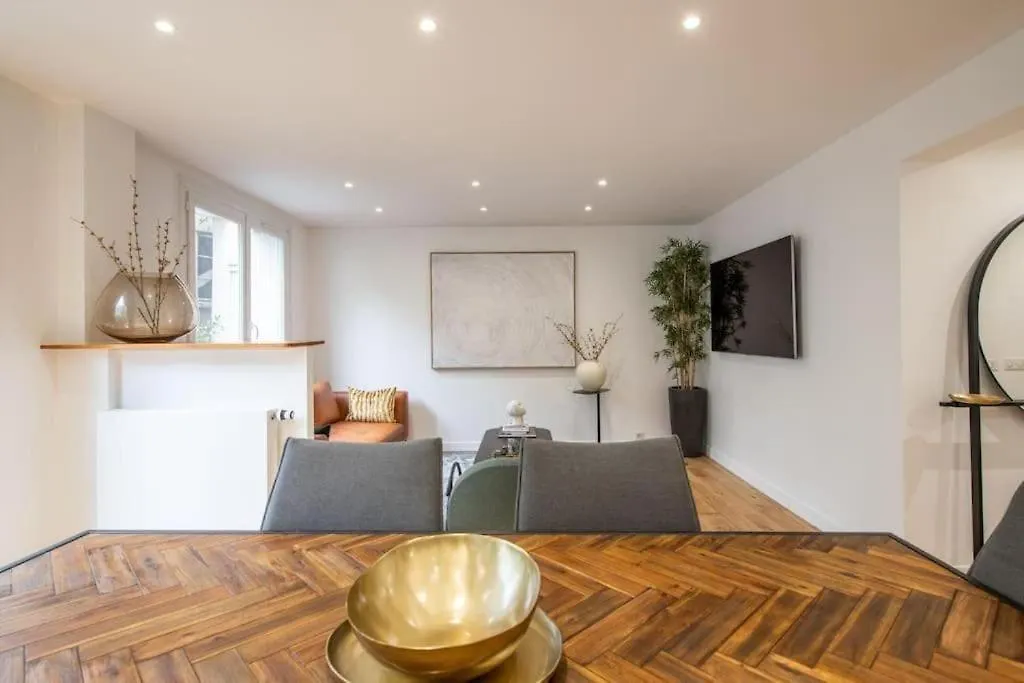 Magnifique Au Coeur Du 5eme Arrondissement De 巴黎
